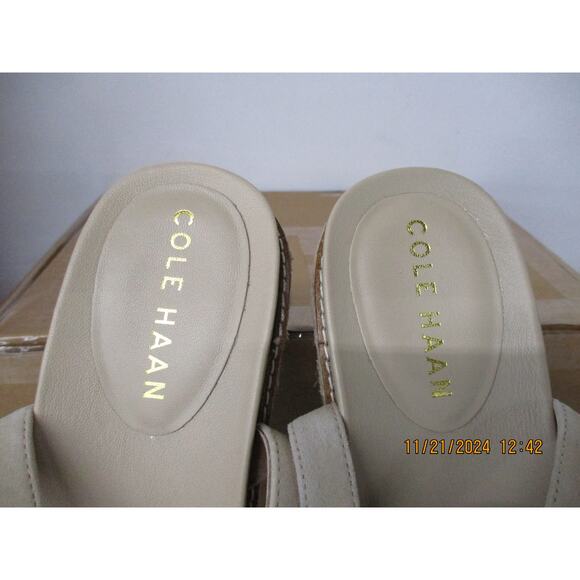 Good Condition Cole Haan Women Wedge Sandal 75mm, Sesame - Size 9 - Picture 6 of 10